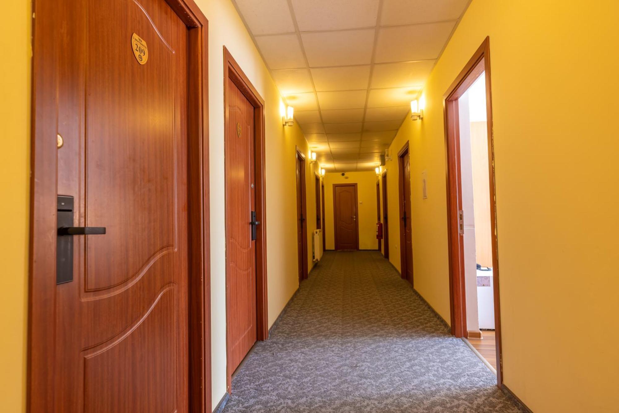 Hotel Sir Gara De Nord 부쿠레슈티 외부 사진